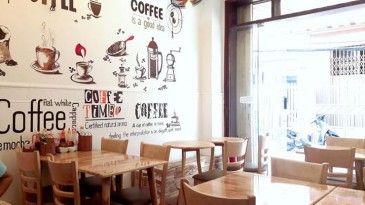 Tại sao đông đảo khách hàng lựa chọn bàn ghế gỗ cho quán cafe của mình